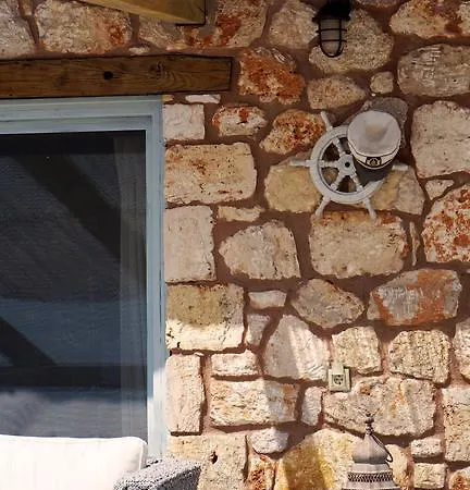 Des Hiboux A Egee Villa